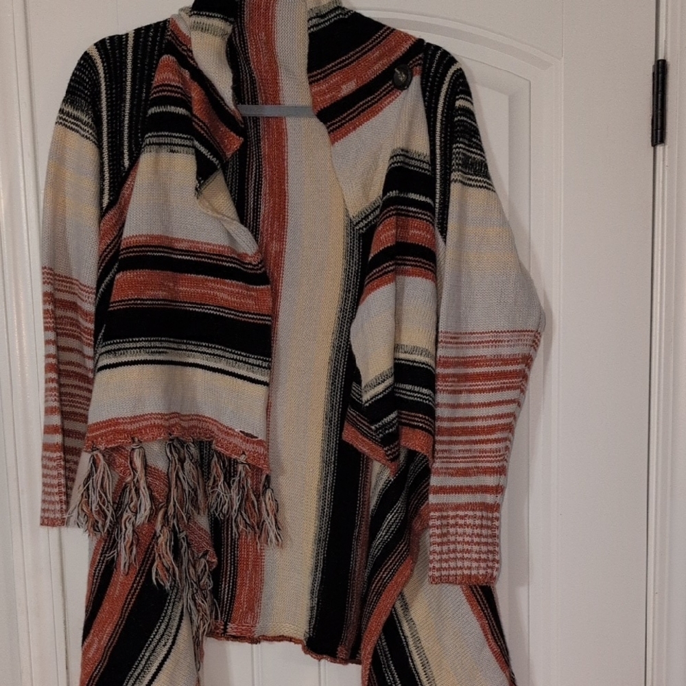 Unk Women's Striped Sweater with Fringe